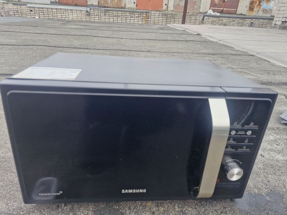Микроволновка Samsung