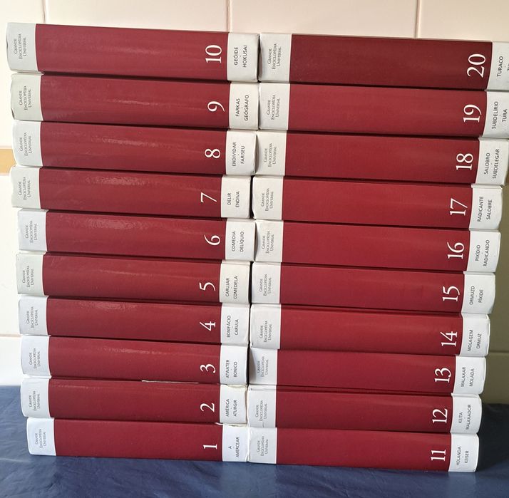 Grande Enciclopédia Universal 20 volumes