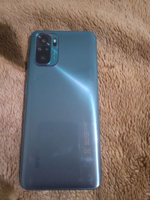 Продам redmi note 10 состоянии 10/10