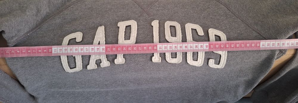 Реглан GAP kids унісекс. На зріст 150-164 см.
