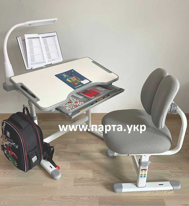 Комплект дитячих меблів Cubby Vivo Grey парта підставка лампа, стілець
