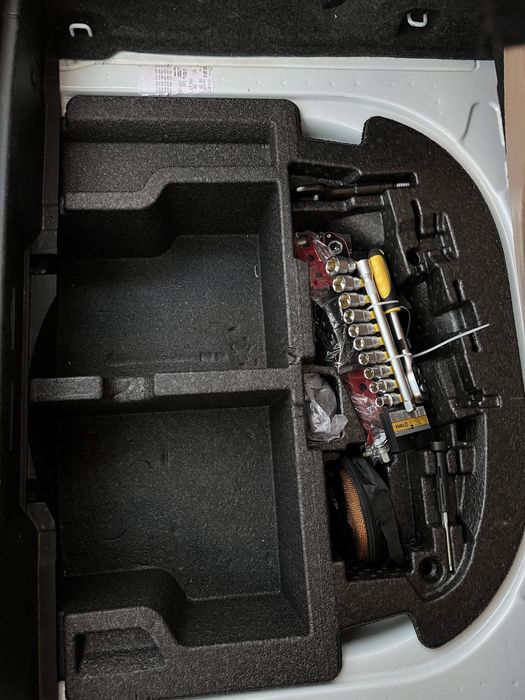 Продам Skoda Octavia A7 1,6