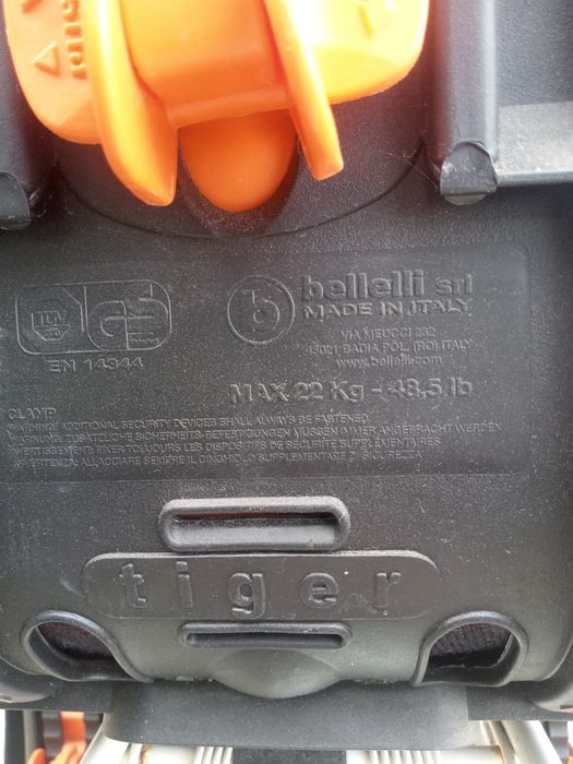 Fotelik rowerowy świetny stan  bellelli Tiger montowany na rame