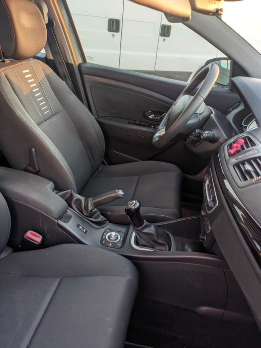 Renault Mégane III 1.5 dCi 90cv (2012) – Muito bem equipado | 145.000 km