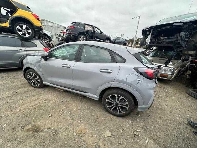 Капот Ford Puma розборка