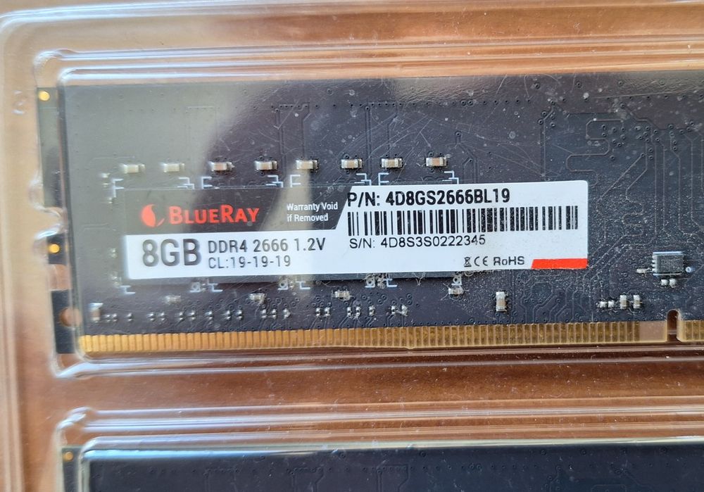 Memoria DD4 gama BlueRay 2x 8GB nota a memória e (nova) apenas testado
