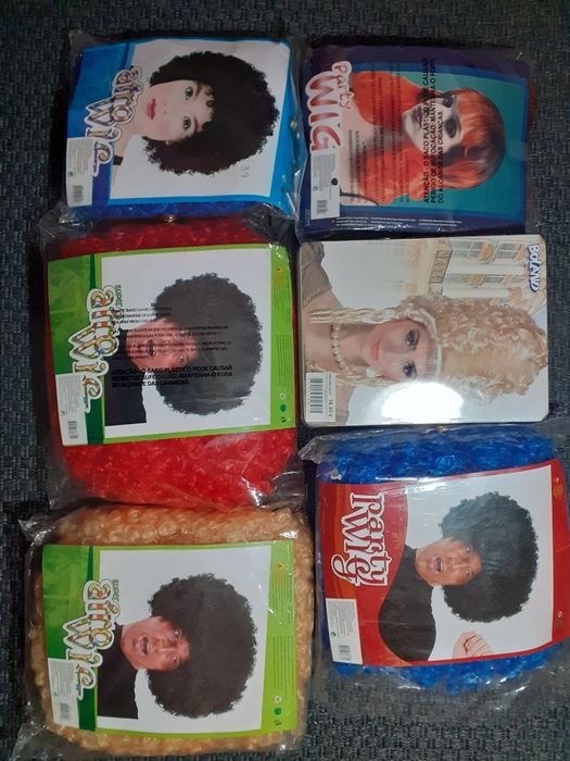 Cabeleiras / perucas /disfarçes Carnaval