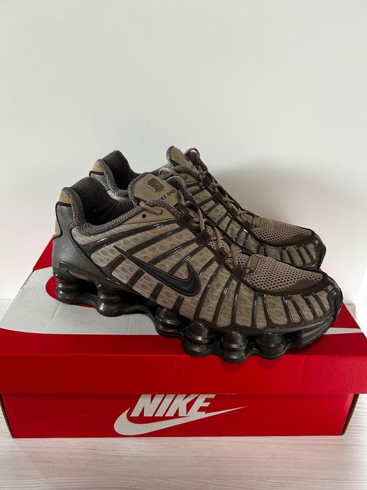 Buty Nike shox TL brązowo beżowe 41 stan idealny