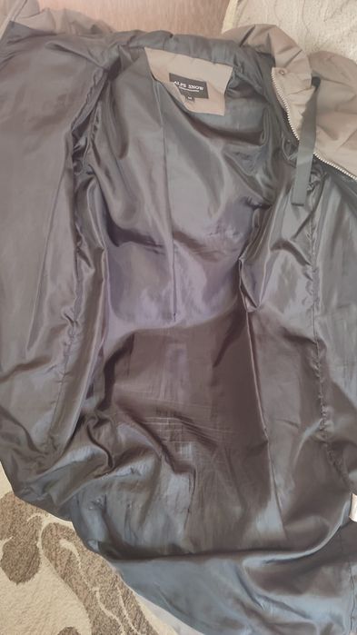 Продам пальто зимове