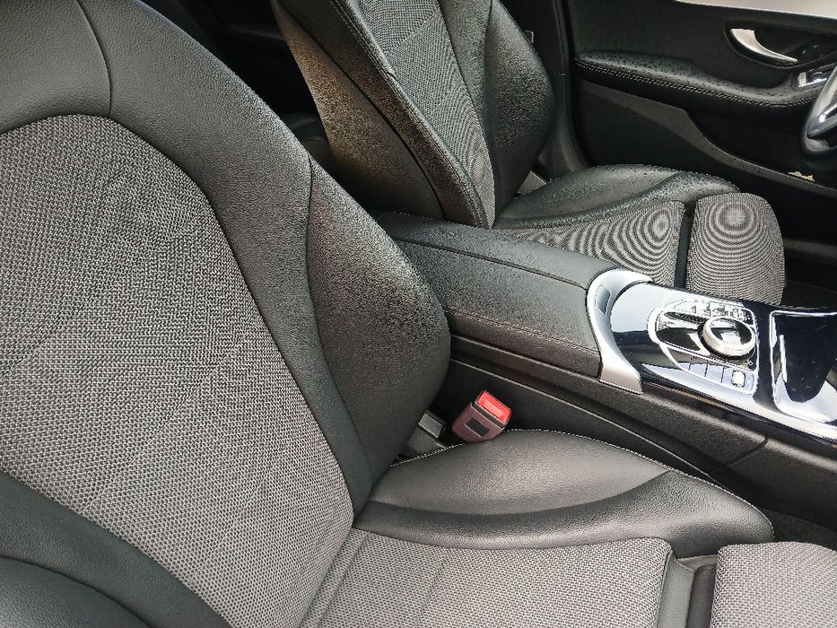 MERCEDES C200 ,AUTO ,9 TRONIC 79.000 KM ,COMO NOVA