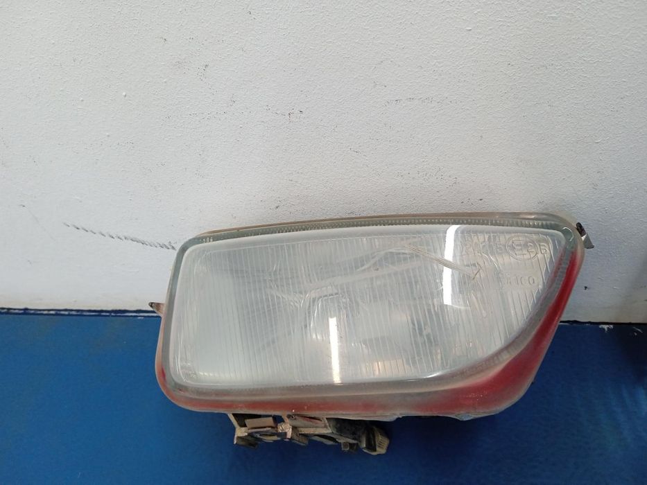 Farol De Nevoeiro Esquerdo Citroen Saxo