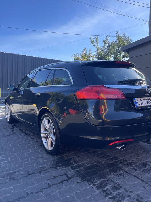 Opel insignia 2010 2.0TDI comfort