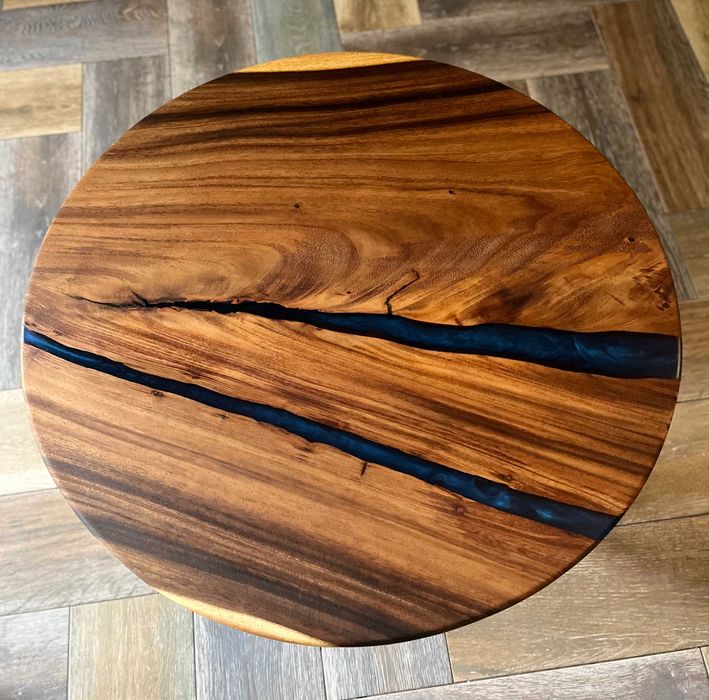 Stolik kawowy suar dąb orzech drewno niebieska żywica loft #106