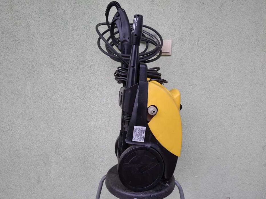 Мийка високого тиску Каршер,Karcher 520M