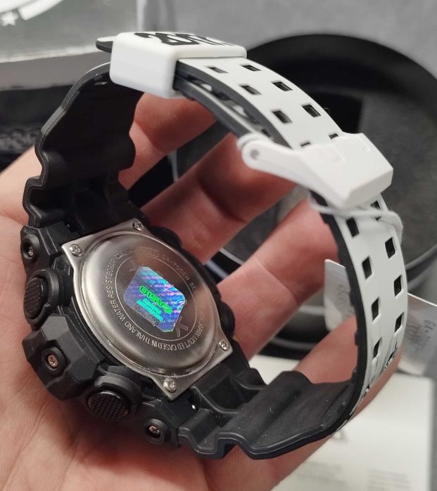 Zegarek męski G-SHOCK Casio Eric Haze limitowana edycja GA-700EH 2017