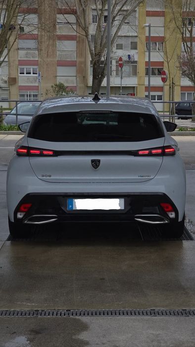 Peugeot 308 1.6 Hybrid Allure e-EAT8