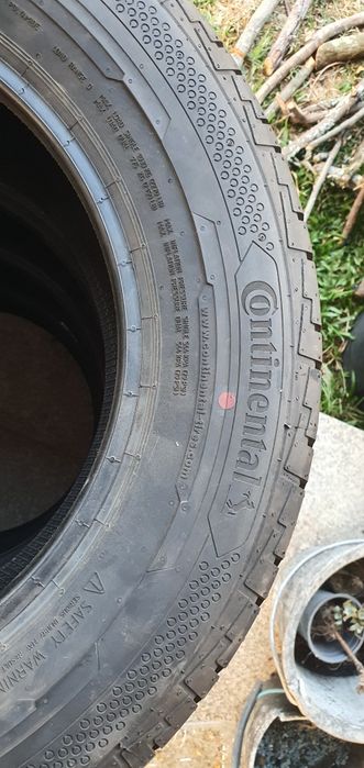 Peneus novos 100€ cada