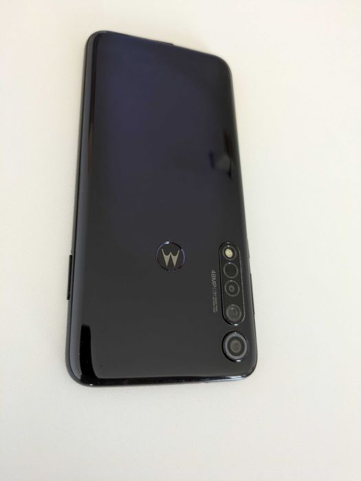 Мобільний телефон Motorola G8 Plus 4/64GB Cosmic Blue