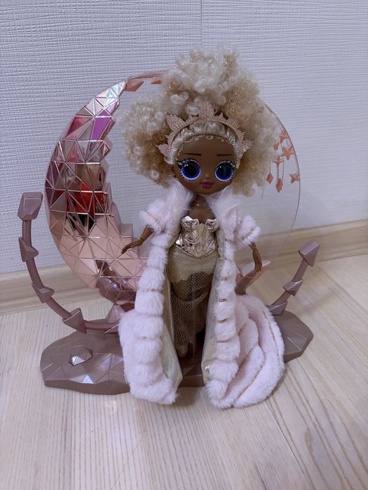 Лялька Лол королева lol omg