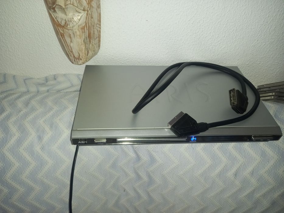 Leitor de Dvd marca Aris
