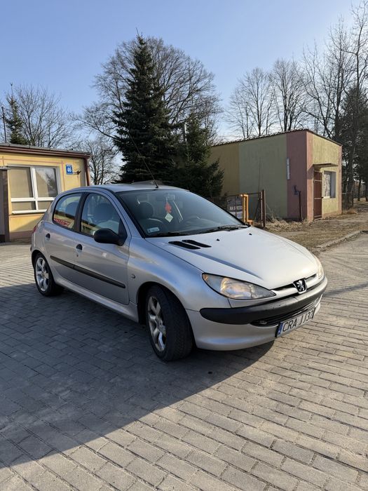 Sprzedam autko z gazem