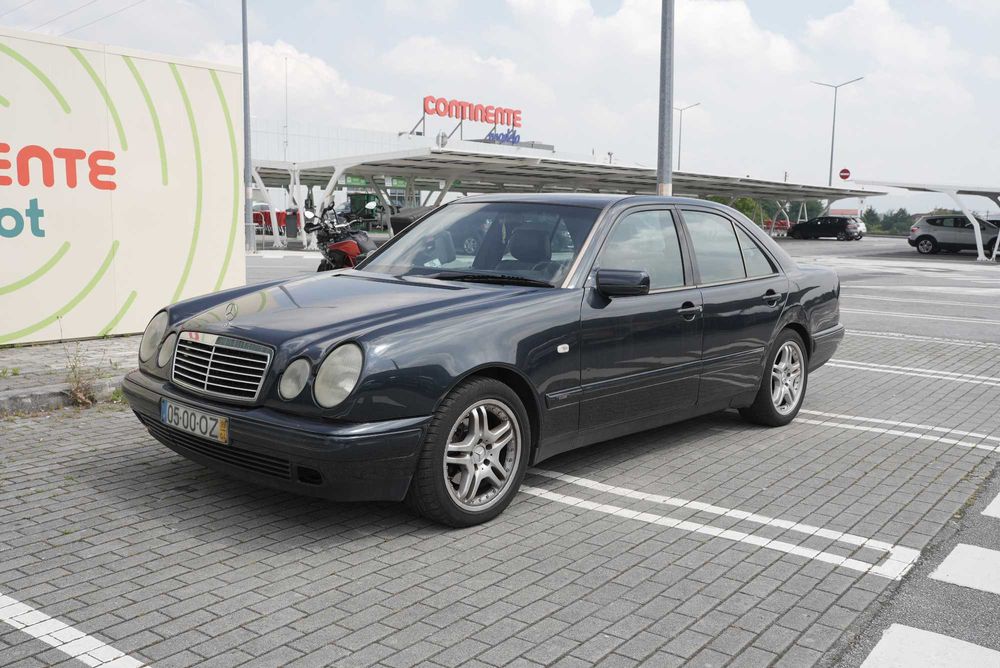 Mercedes E220 CDI Automático 1999