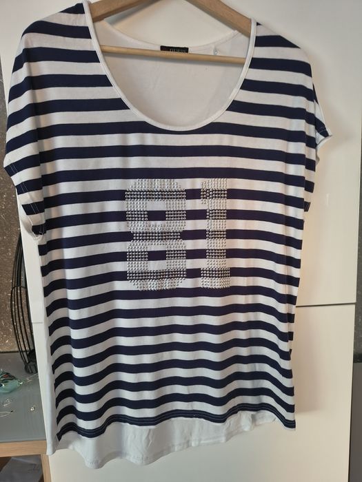 T-shirt damski Guess