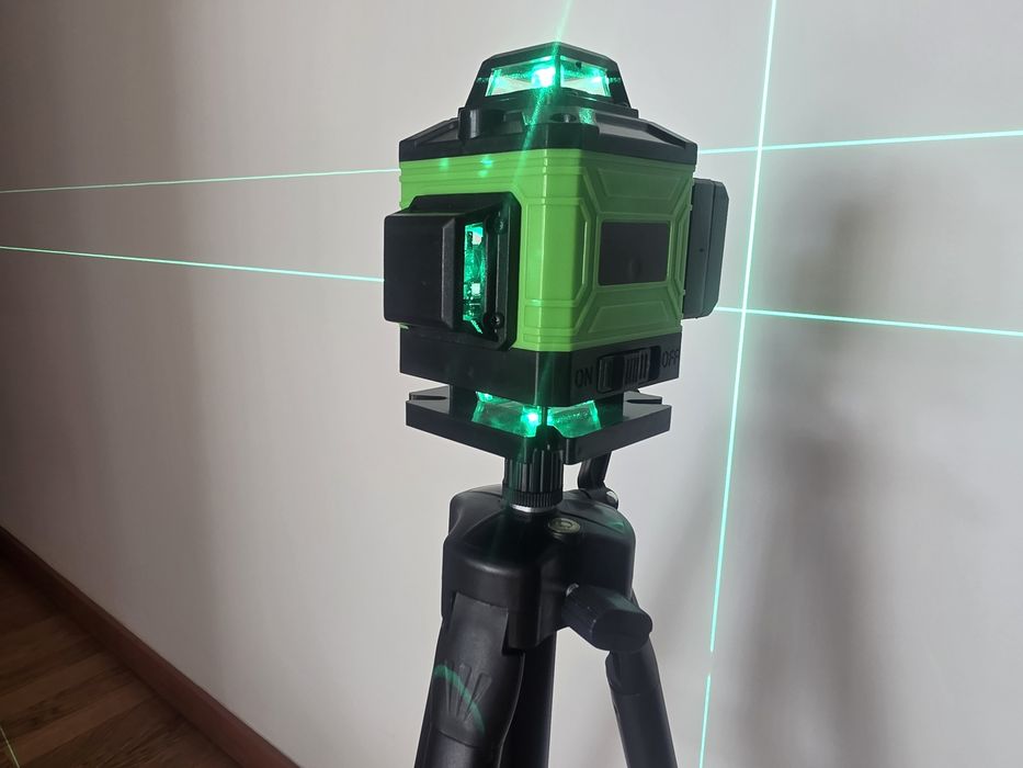 Nivel Laser Bateria 15 Linhas Verde