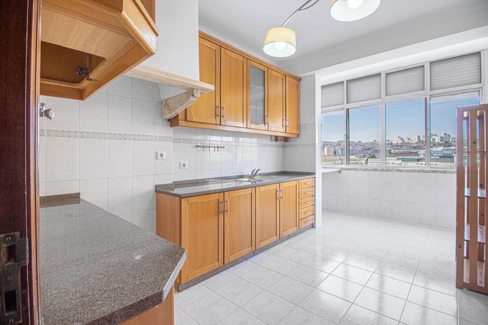 Apartamento T4 Portas de Benfica