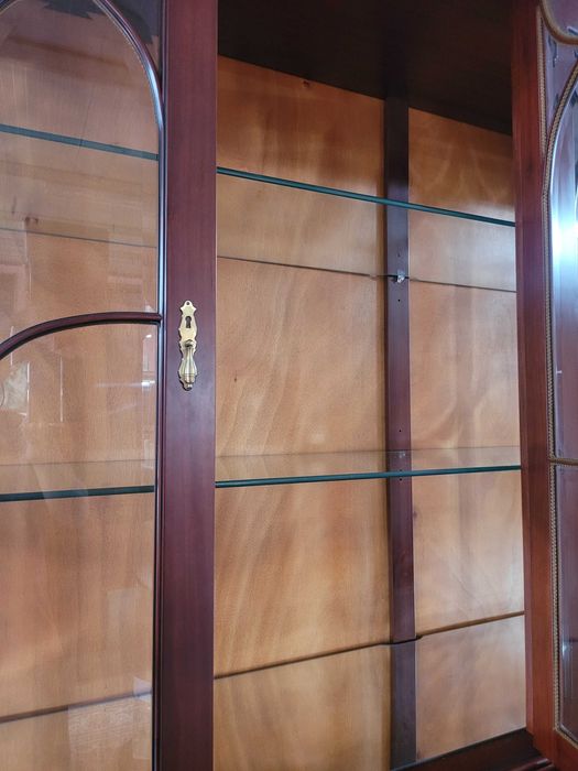 Móvel de sala ou escritório - Muito bom estado geral