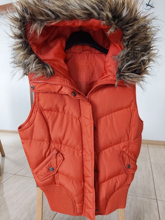 Sprzedam bezrękawnik puchowy Clockhouse!