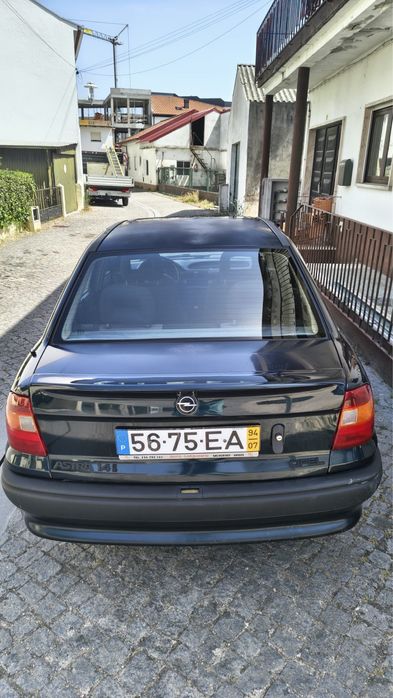 Opel Astra 1.4 Gasolina