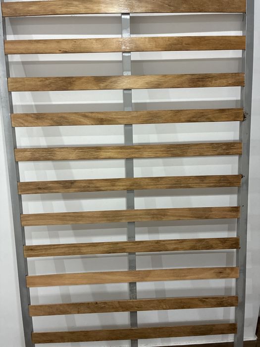 Estrado de cama metal