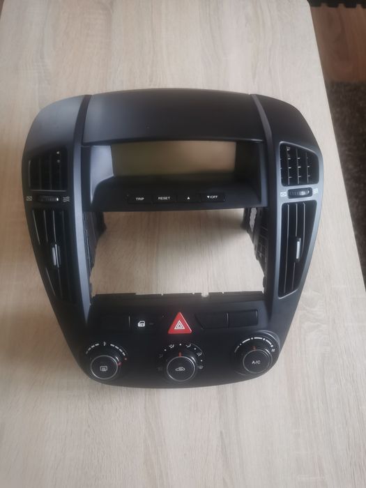 Panel ramka tunel radia kia ceed 07-