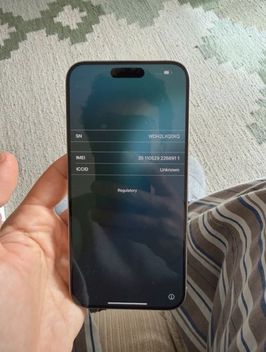 iPhone 15 Pro Max 256GB - NOVO (nunca utilizado)