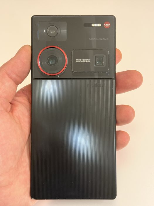 ZTE Nubia Z60 Ultra 5G 12Gb+12GB 256GB