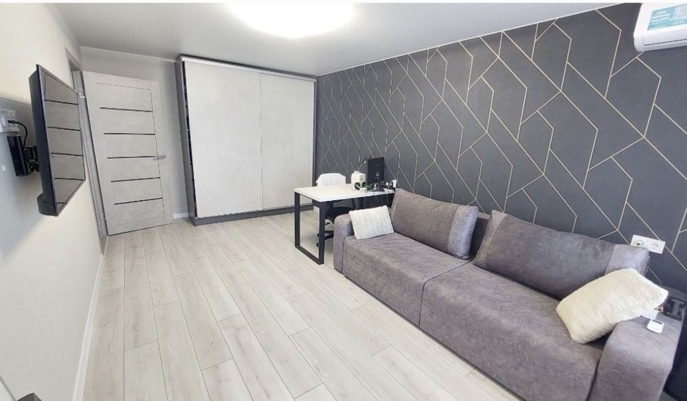Продам 1к квартиру на Красном Камне, с ремонтом!