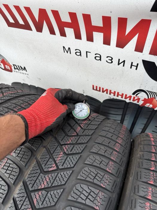 Шини 255/35 R20 Pirelli 2024р зима 6,8мм