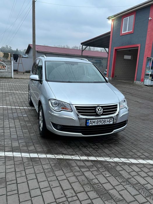 Volkswagen Touran