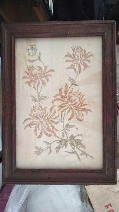 Vários quadros antigos