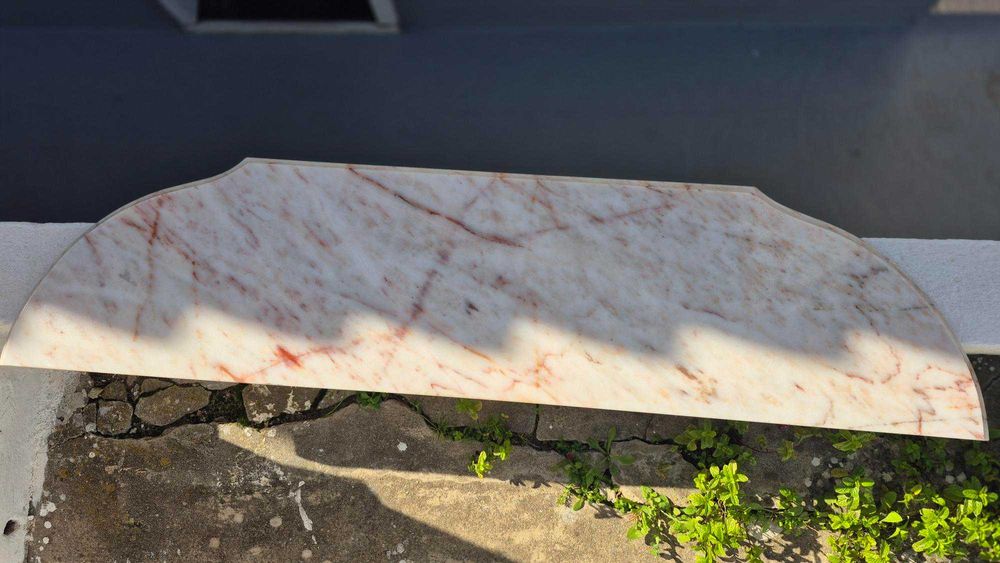 Pedra marmore para aparador.