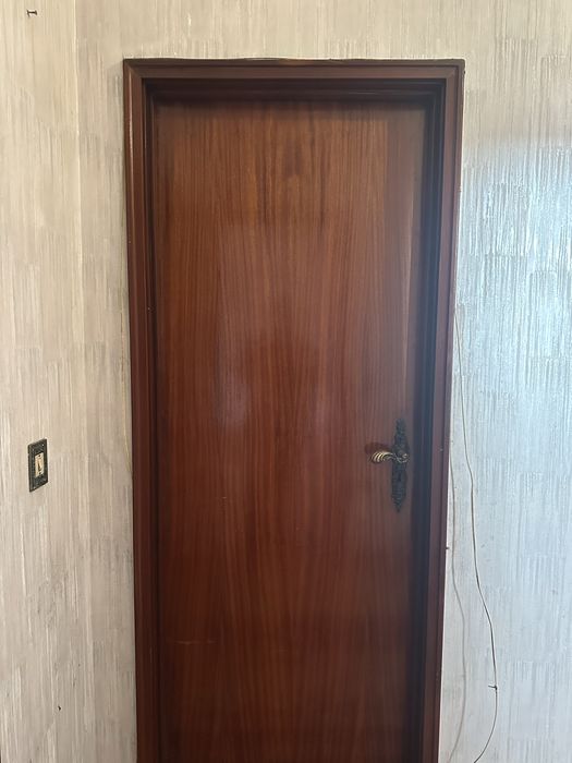 Portas de interior em madeira