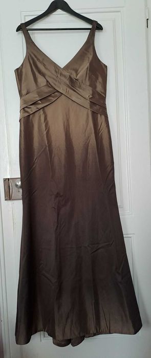 Vestido de festa. Efeito degradé. Tamanho 44