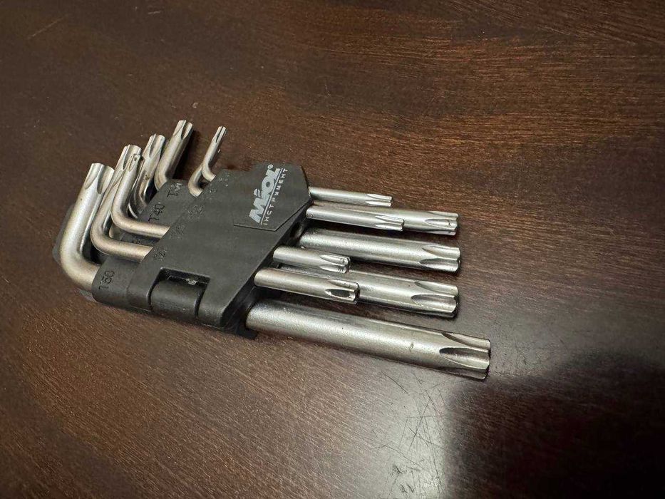 Ключи TORX (короткие с отверстием)
