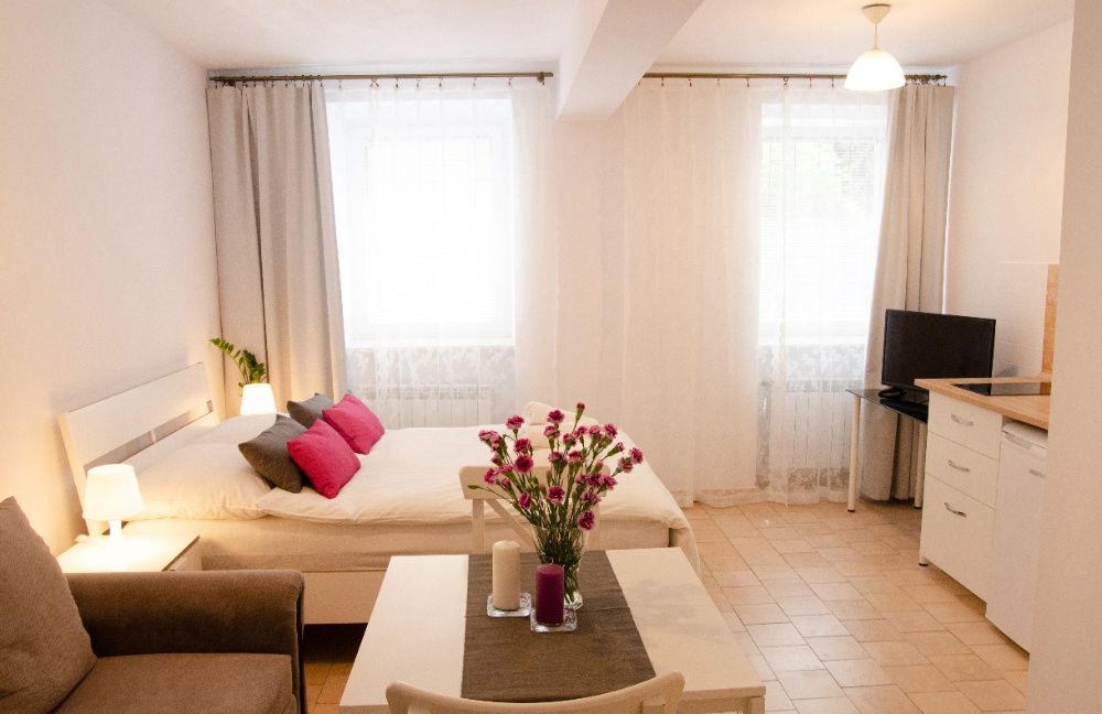 Studio Stare Miasto blisko Dworca i Rynku Głównego-od 100 zł/dobę