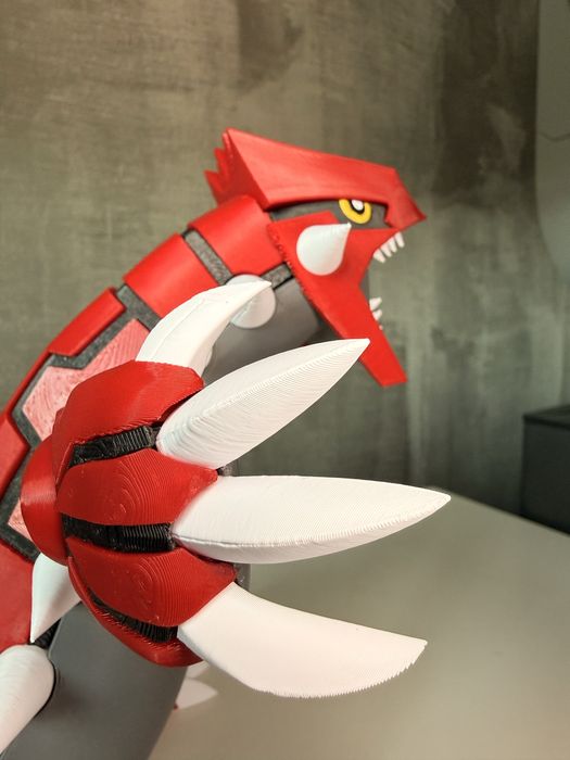 Figurka Groudon Pokemon – Druk 3D + Podstawka Diorama (20 cm)