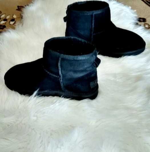 Угги зимние женские  Koolaburra Ugg черные