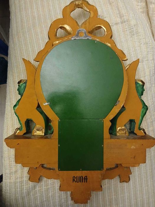 Настінний позолочений годинник , зроблено в Європі,дуже гарний, робочи