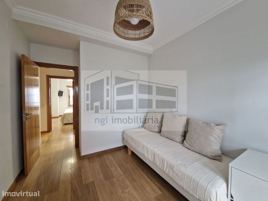 Apartamento T2 Santo António Cavaleiro - Loures