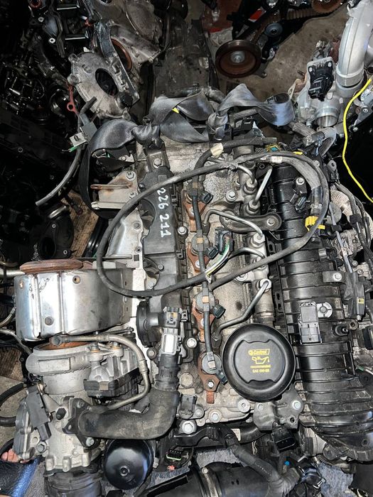 Двигун 2.0 Diesel Land Rover / Jaguar Ingenium 204DTD (AJ200D)